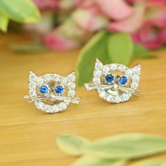 925 Sterling Silver with Cubic Zirconia Stones Cat - Picture 2 of 7